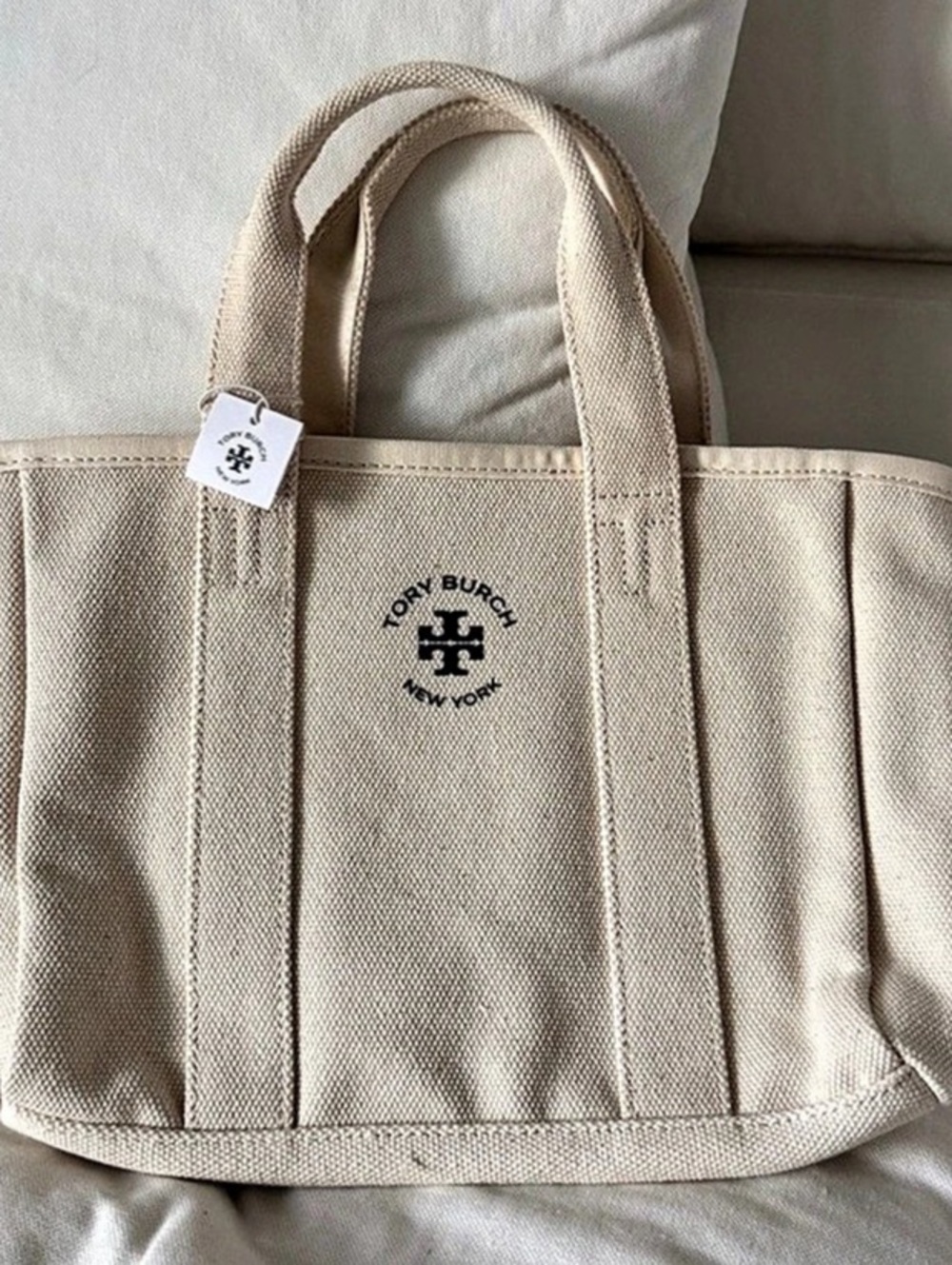 Tory Burch✨🤍💛⭐️Mercer Cotton Canvas Tote in Cream